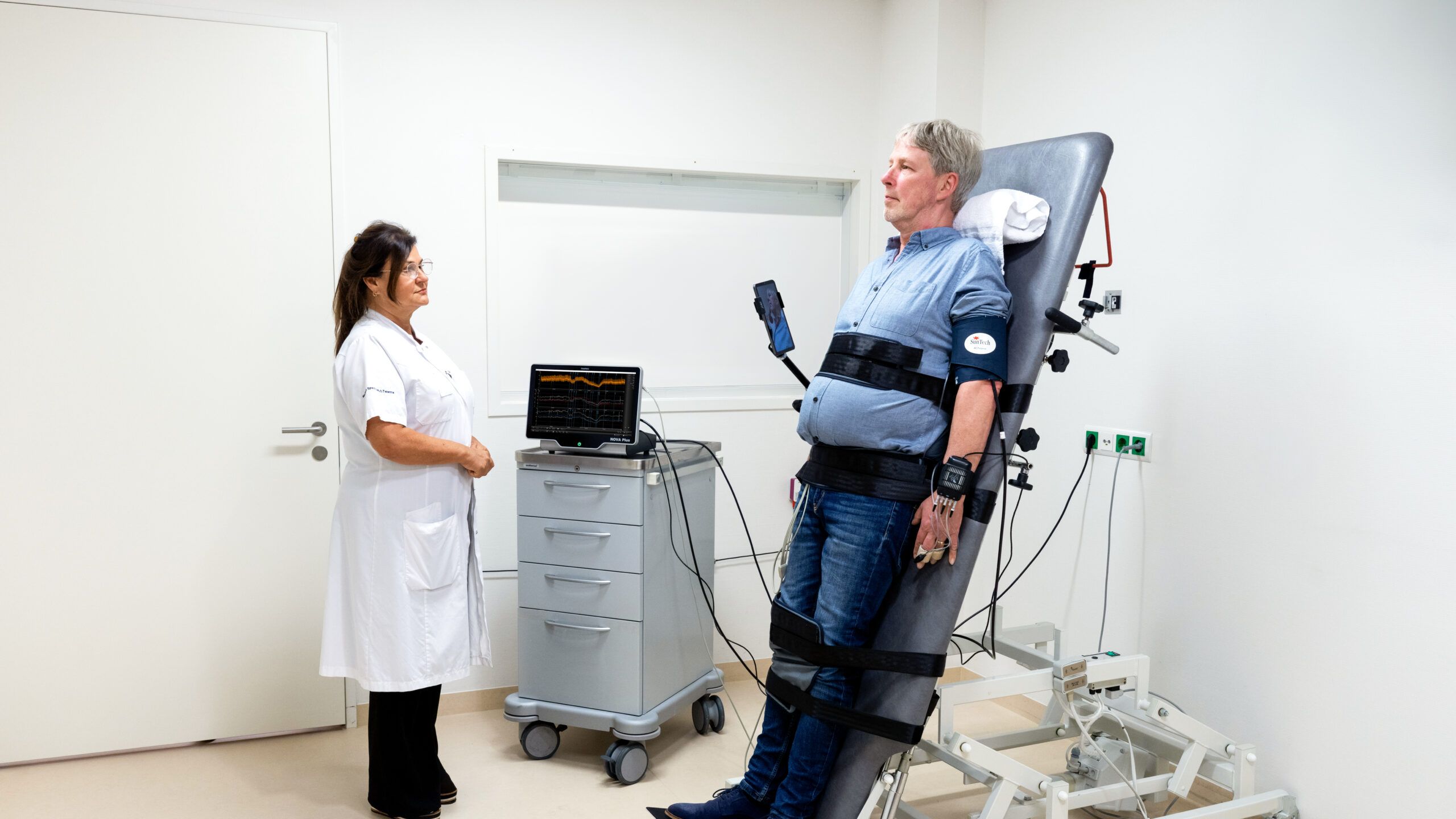 picture background NOVA technology